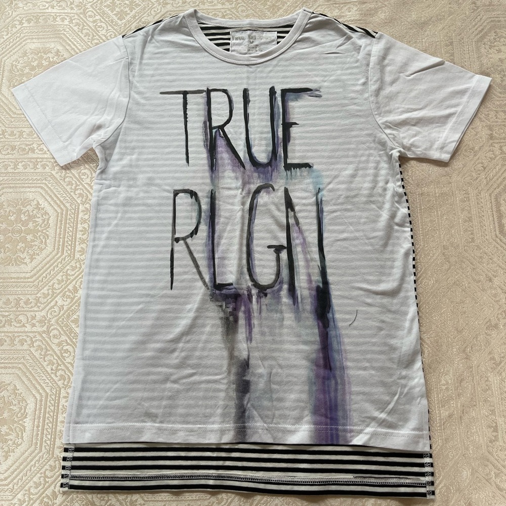 True Religion Boys graphic T-shirt - sz M 10/12 - NWOT
